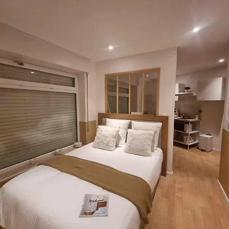 White Cozy Maxi Appartement Calais