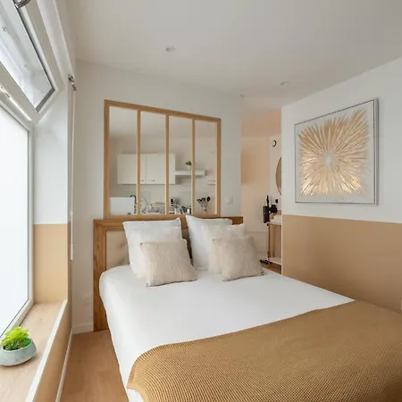 White Cozy Maxi Appartement
